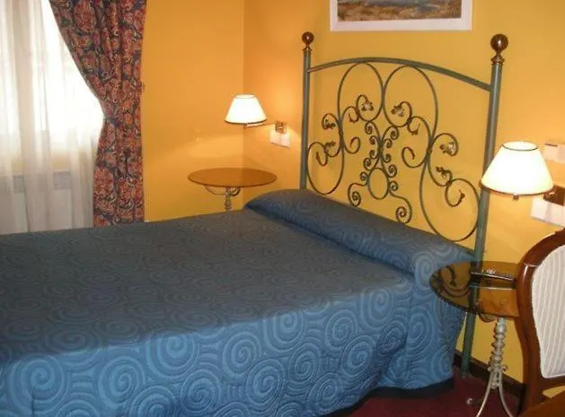 Hotel Amarica Vitoria 0*,  España